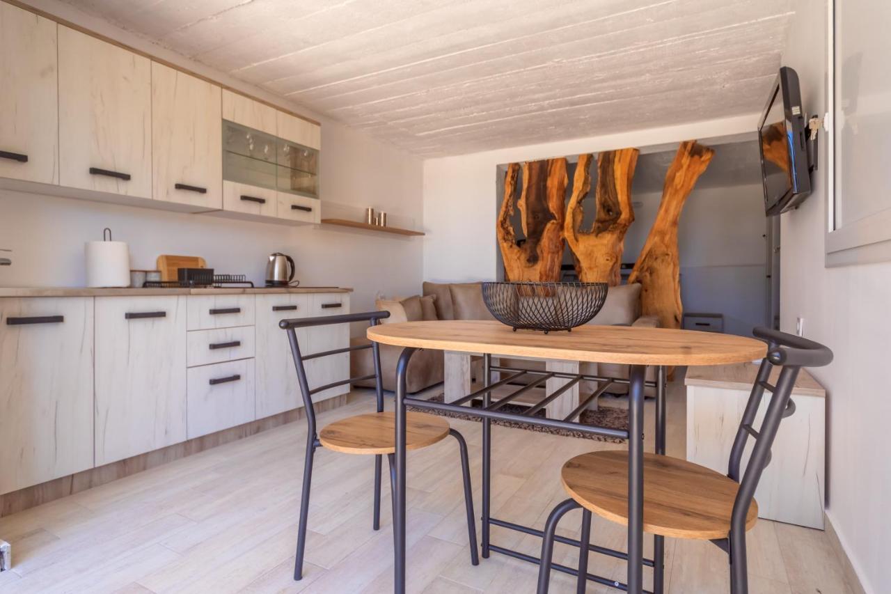 Apartman Sara Bar Eksteriør billede