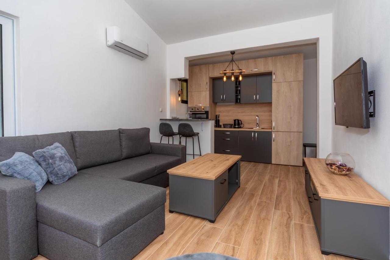Apartman Sara Bar Eksteriør billede