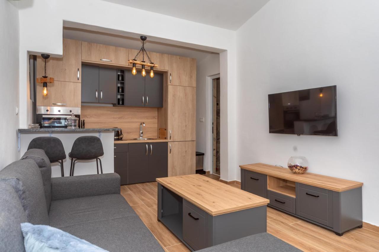 Apartman Sara Bar Eksteriør billede